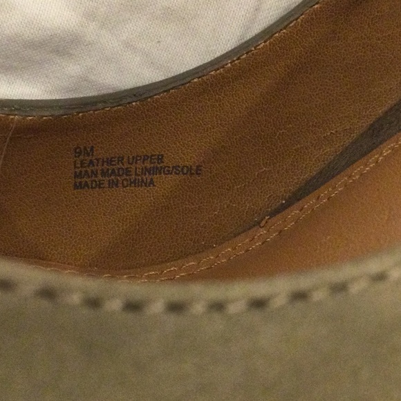 Gianni Bini Green Leather Platform Heels Size 9 - Picture 8 of 8